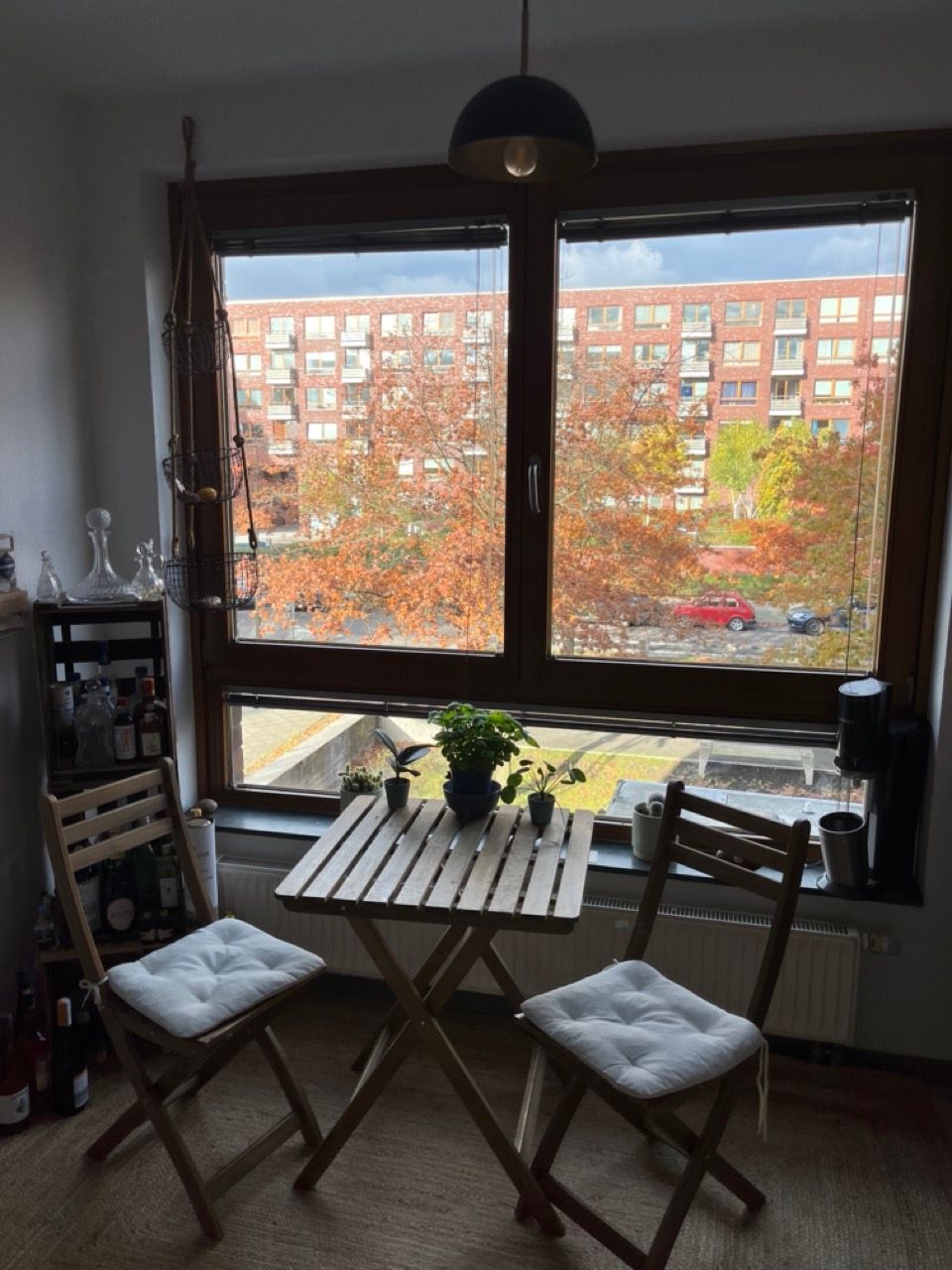 Quiet and cute apartment with water view close to Friedrichshain/Kreuzberg