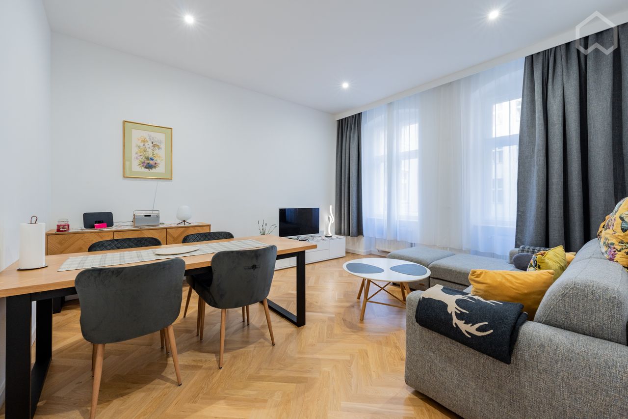 Stylish and Fully Furnished 2-Room Apartment in Berlin, Charlottenburg