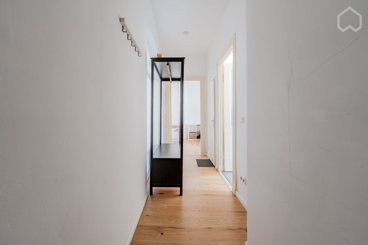 Beautiful apartment with balcony in Berlin Mitte/Wedding (Sprengelkiez)