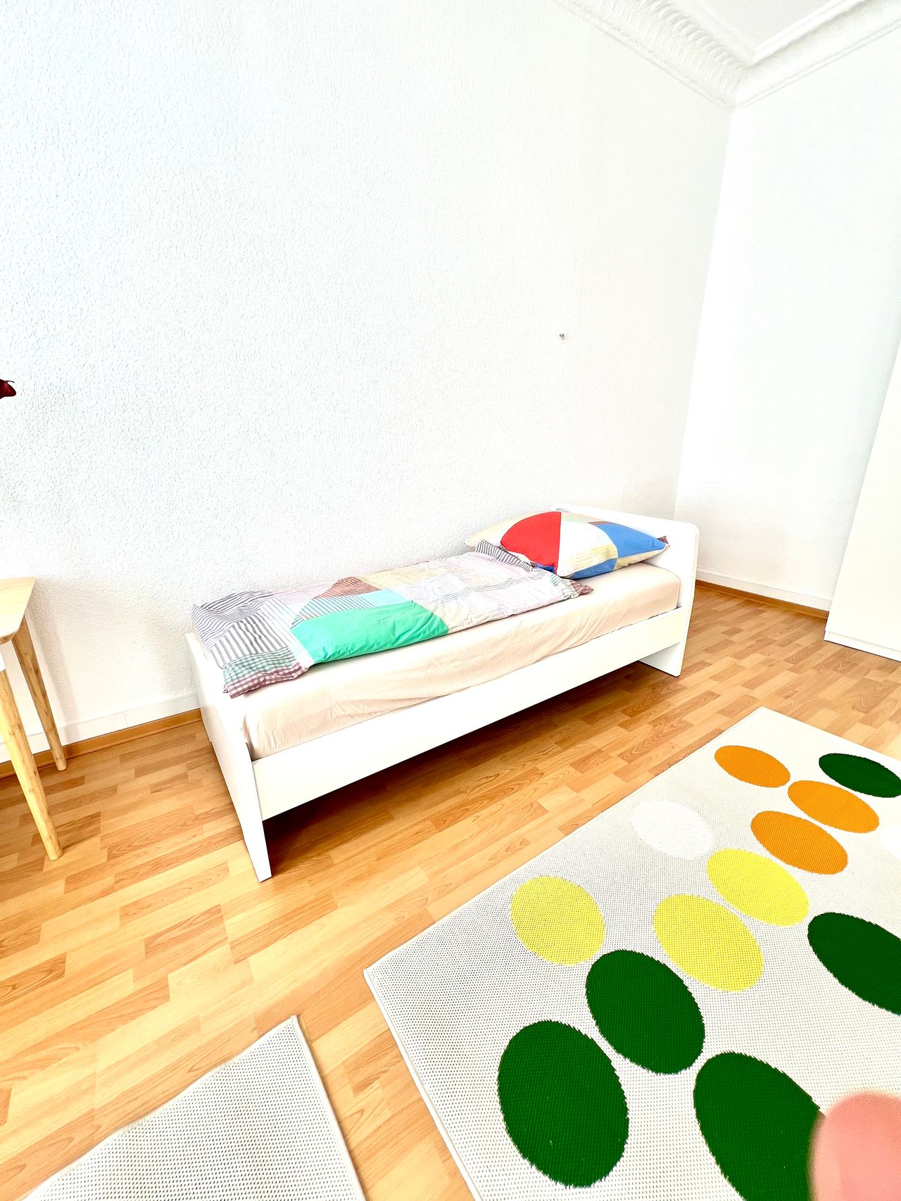 4-room flat with 4 single beds in central Berlin Prenzlauer Berg