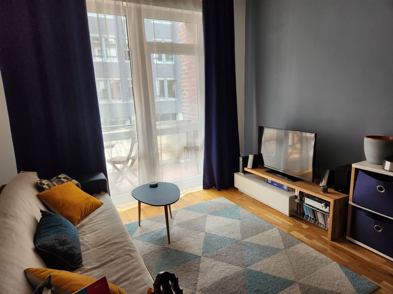 Quiet and cousy apartment in Friedrichshain