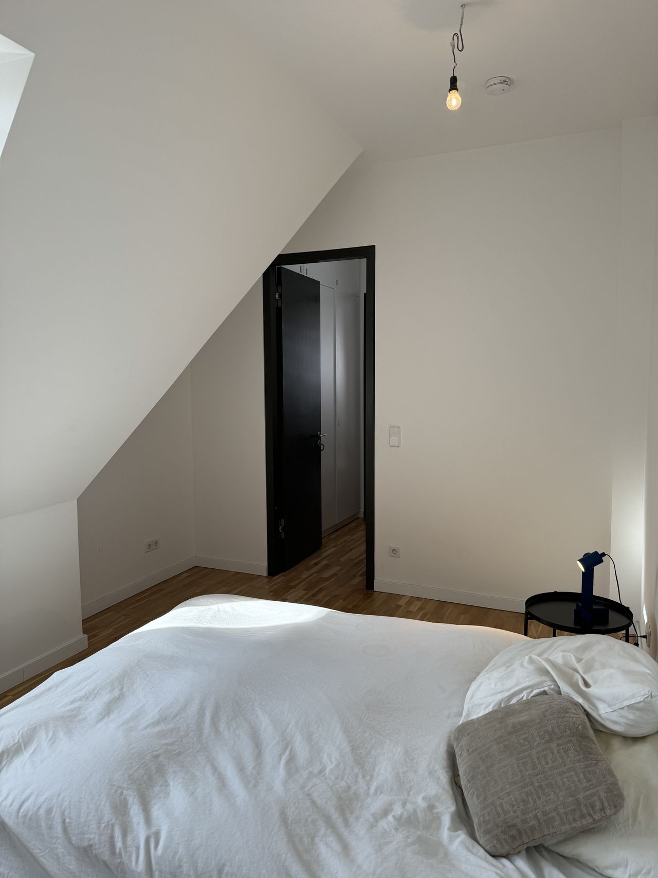 Bright 2,5 room apartment in Kreuzberg