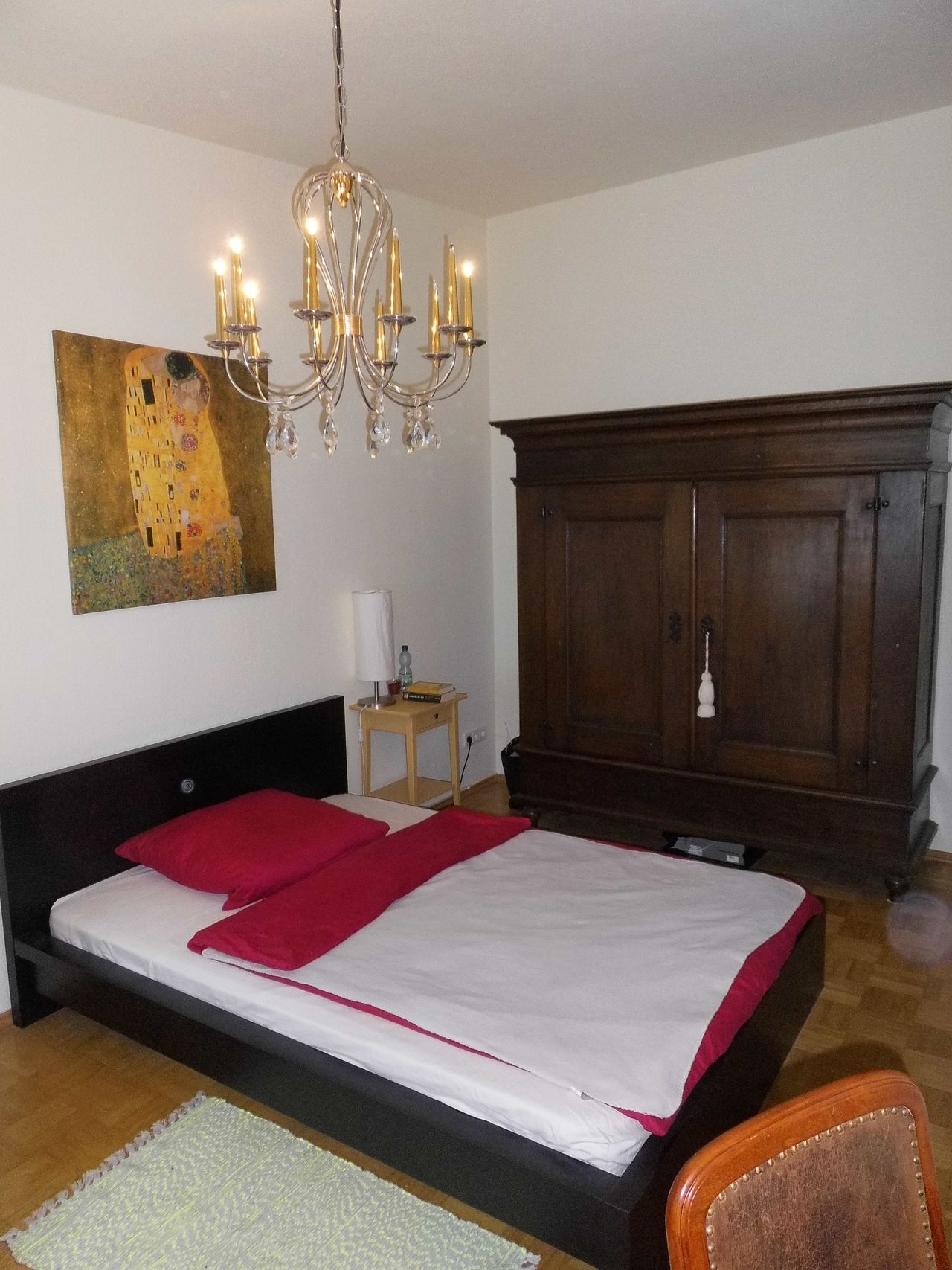 Top apartment in absolute prime location in the center of Leipzig: in 10 minutes walk through the Clara Park in the city center (WE16)