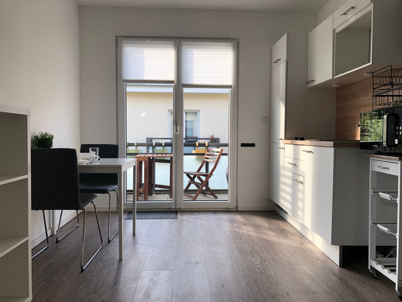 New and cozy flat in Berlin with balcony and BBQ
