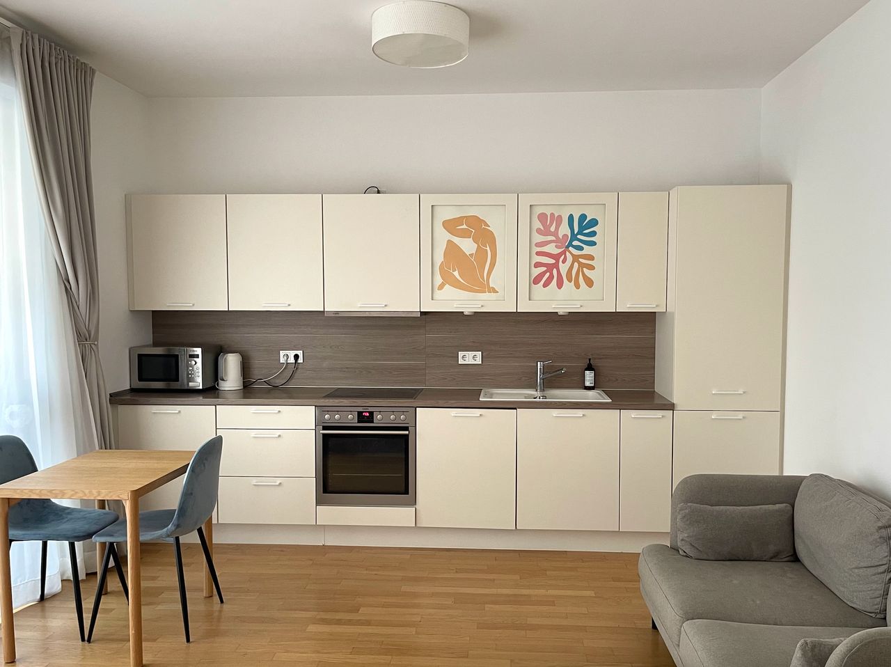 Furnished 1-room studio, 46 m² in Berlin Mitte/Prenzlauer Berg, with balcony and kitchen