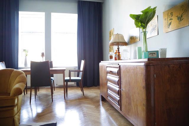Apartment in an old Viennese building in the 2nd district