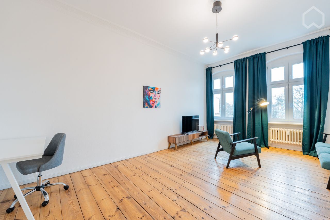 New studio apartment at Leopoldplatz