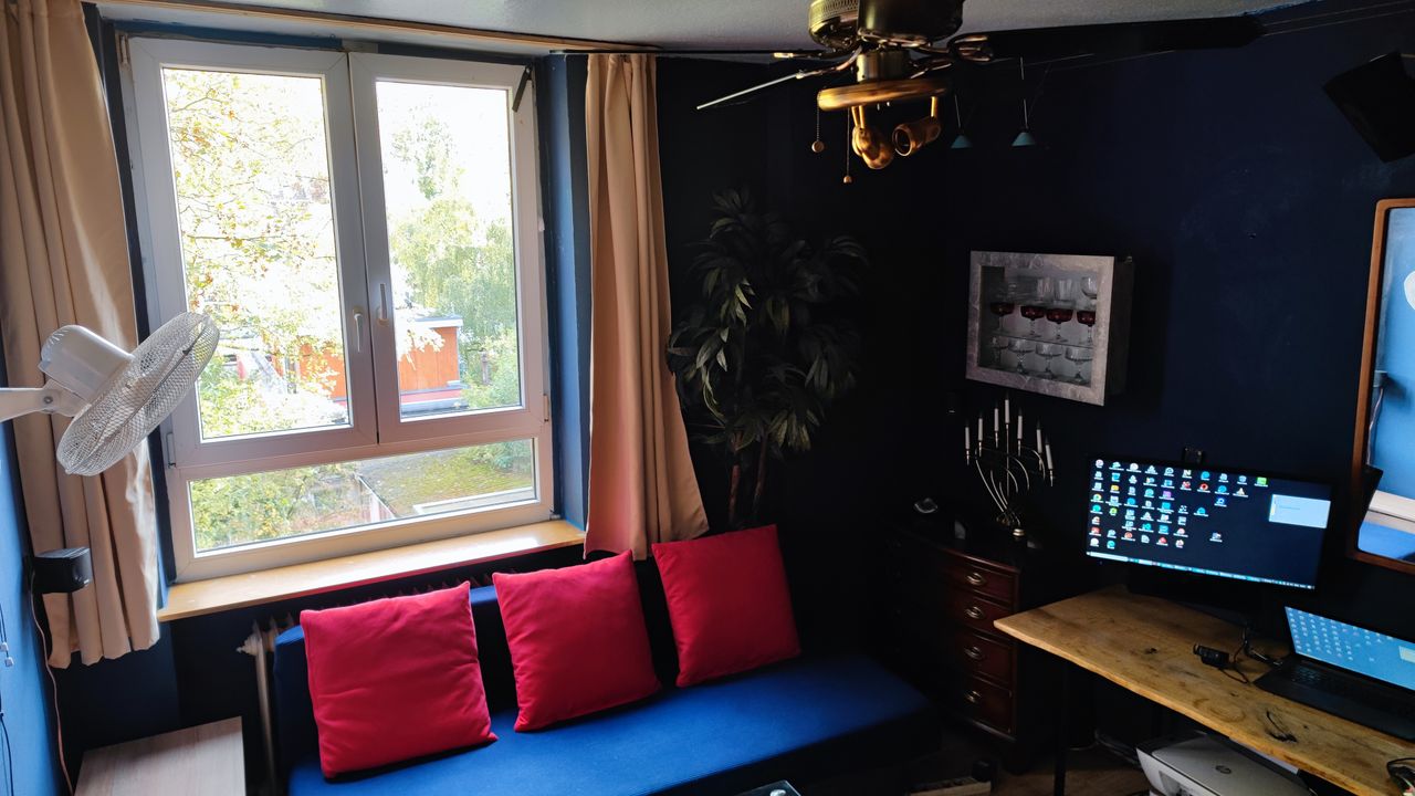 Cozy and charming 2-room apartment in Cologne-Ehrenfeld for temporary rent (01.11.24 - 30.04.25)