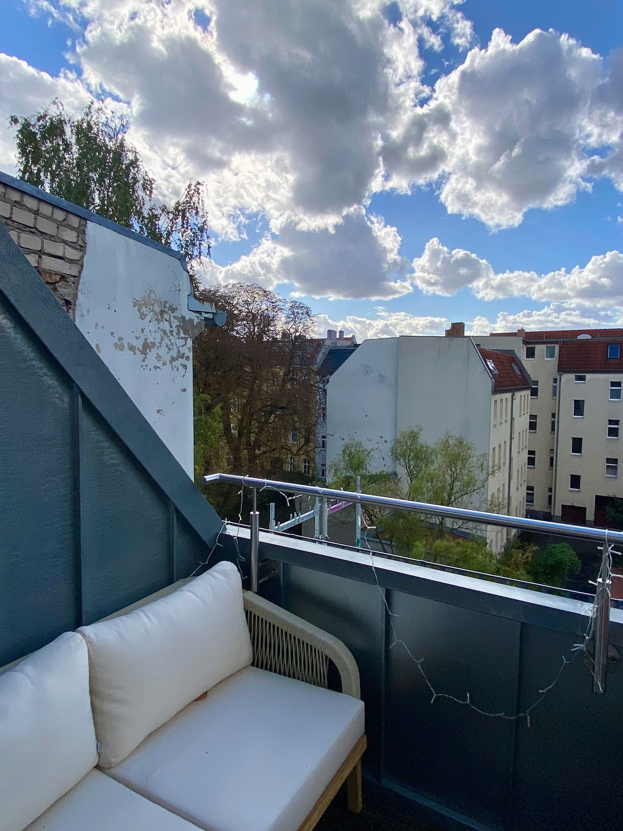 Bright & spacious loft near Treptower Park (Berlin)