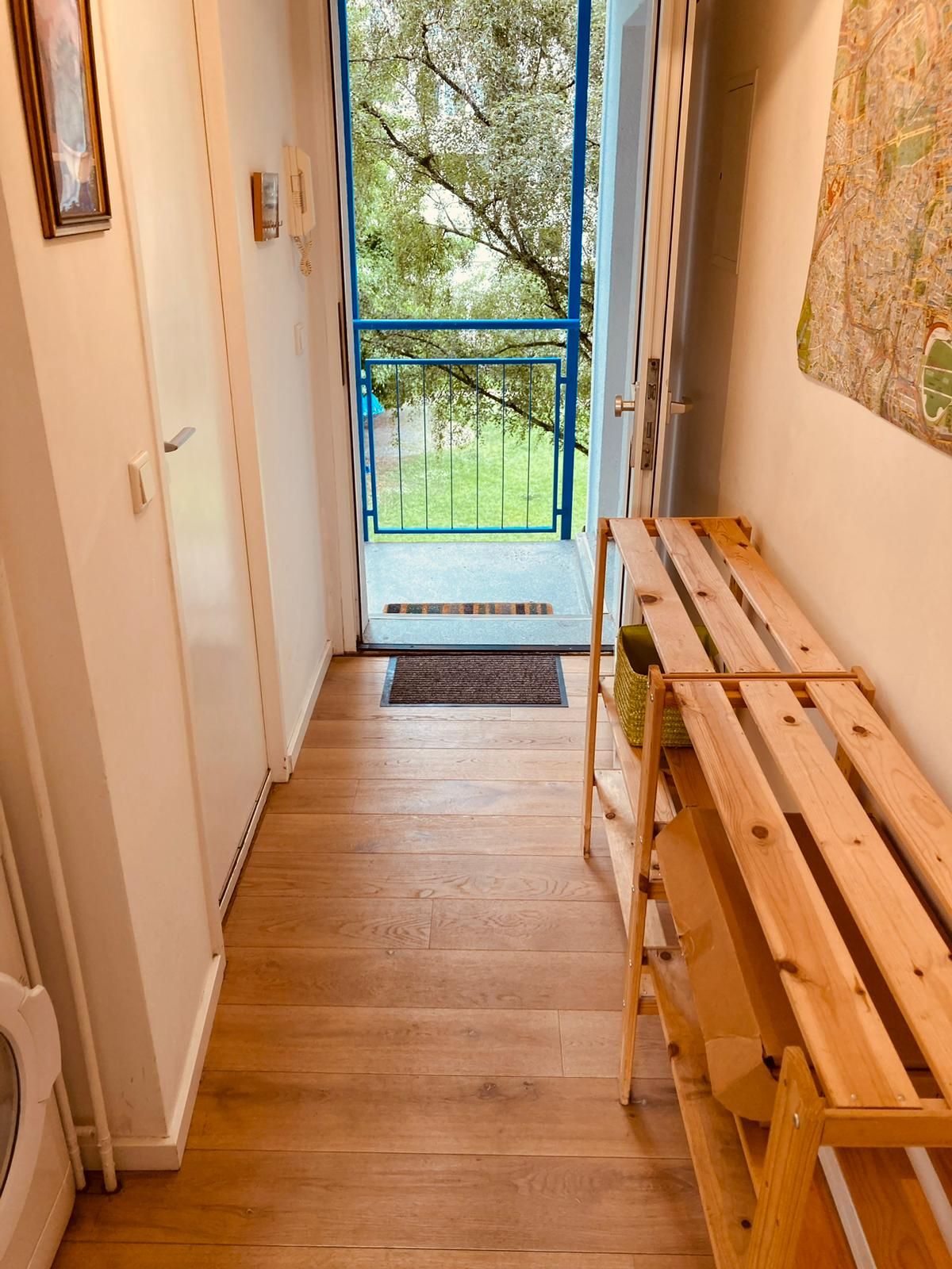 Bright furnished flat in Neukölln with Balcony and Elevator