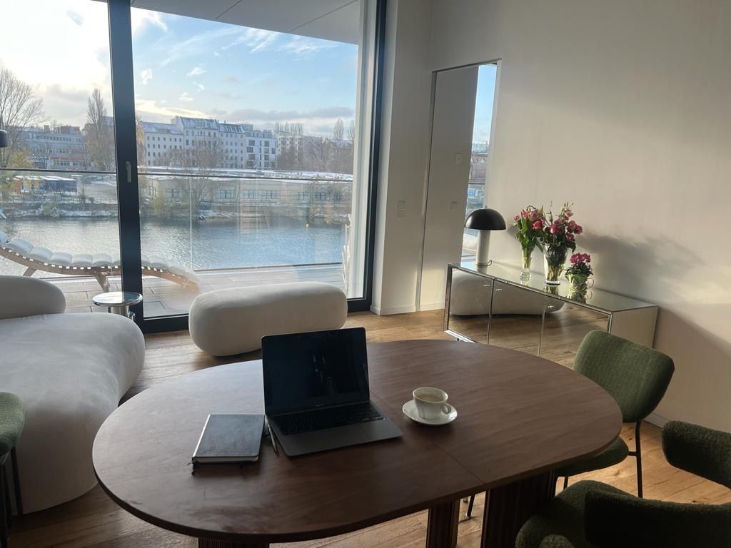 Amazing, Beautiful Loft with Stunning River Views at Eastside Gallery