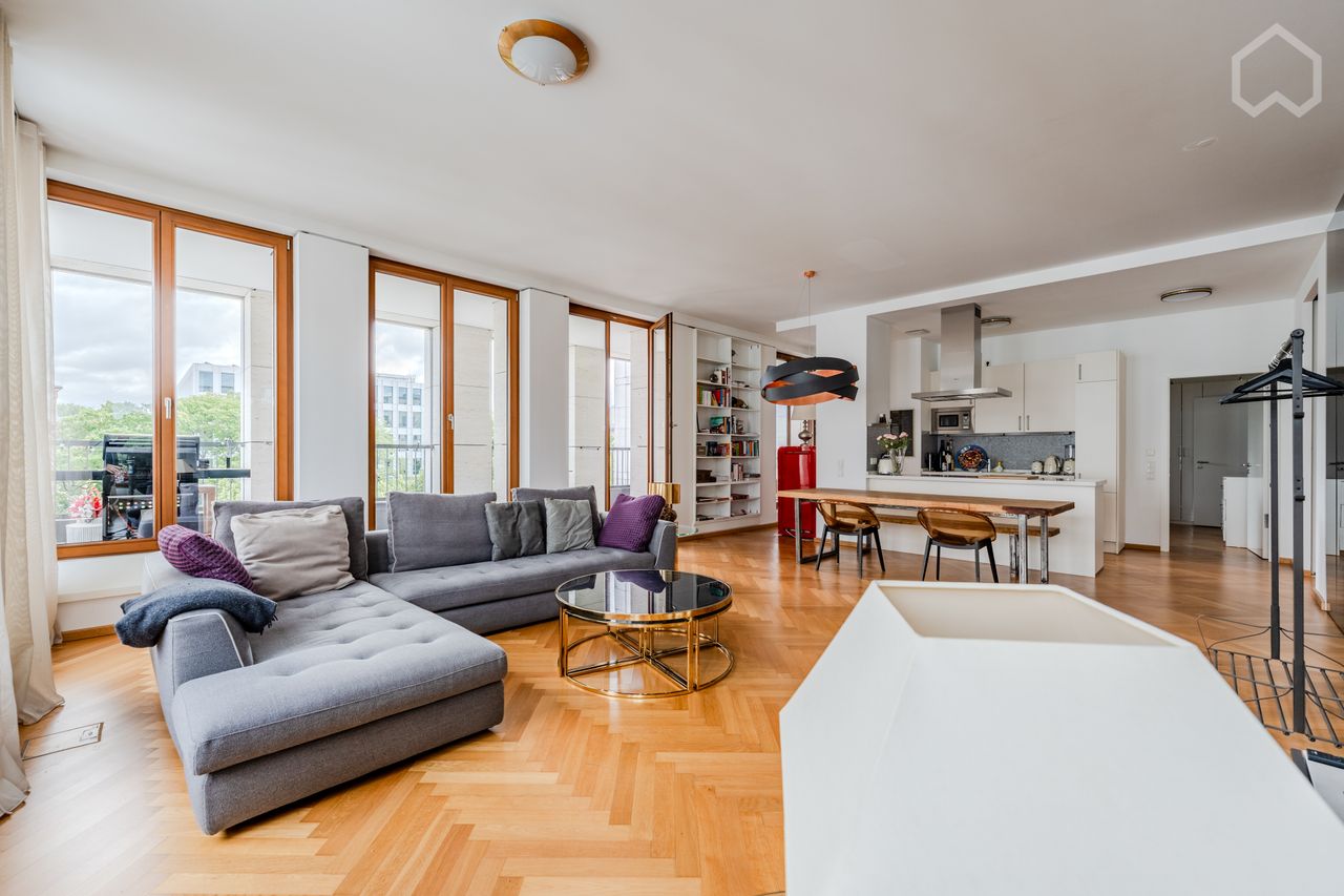 Modern 2-Room Apartment in Berlin-Mitte