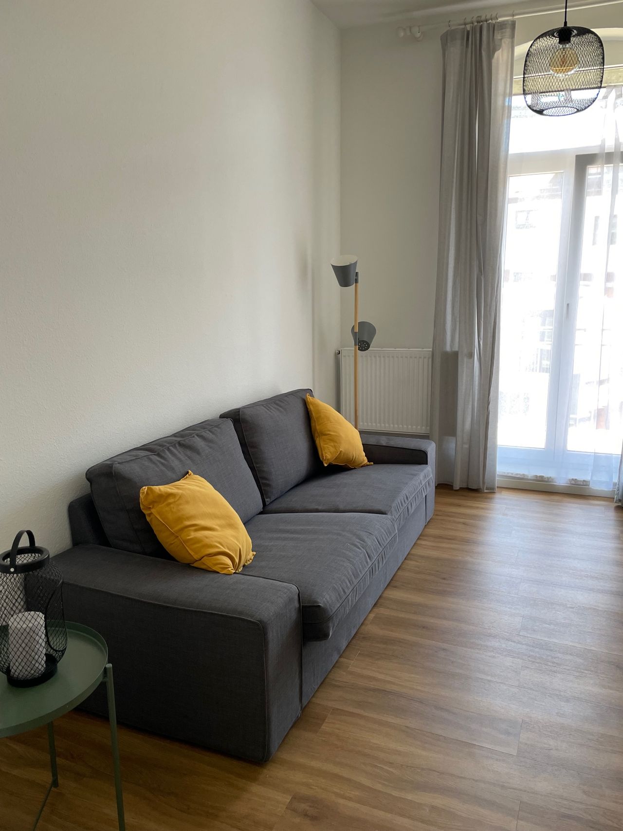 Renovated 3 room apartment in the center of the city