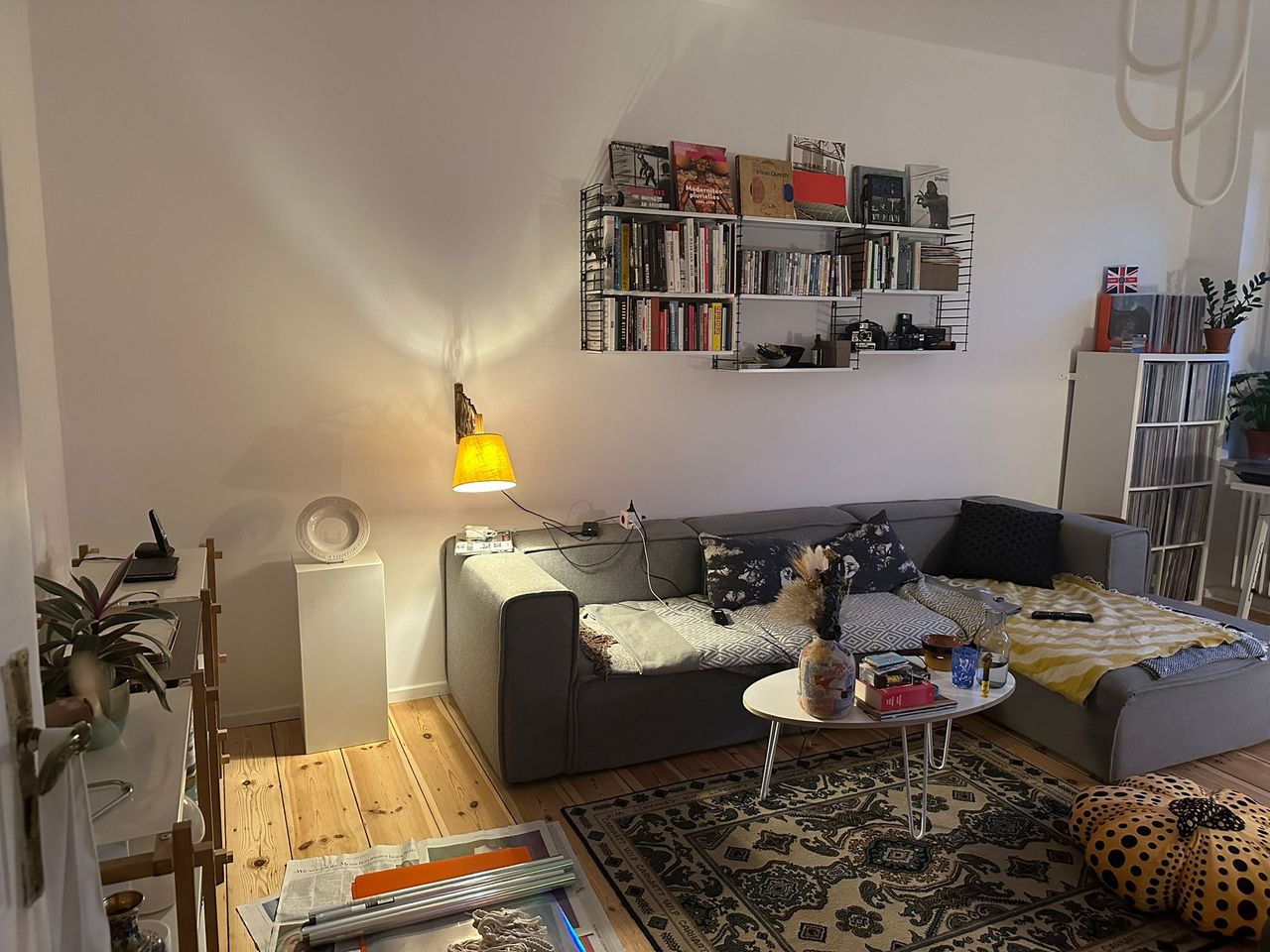 Bright, cozy apartment with balcony in trendy Neukölln district