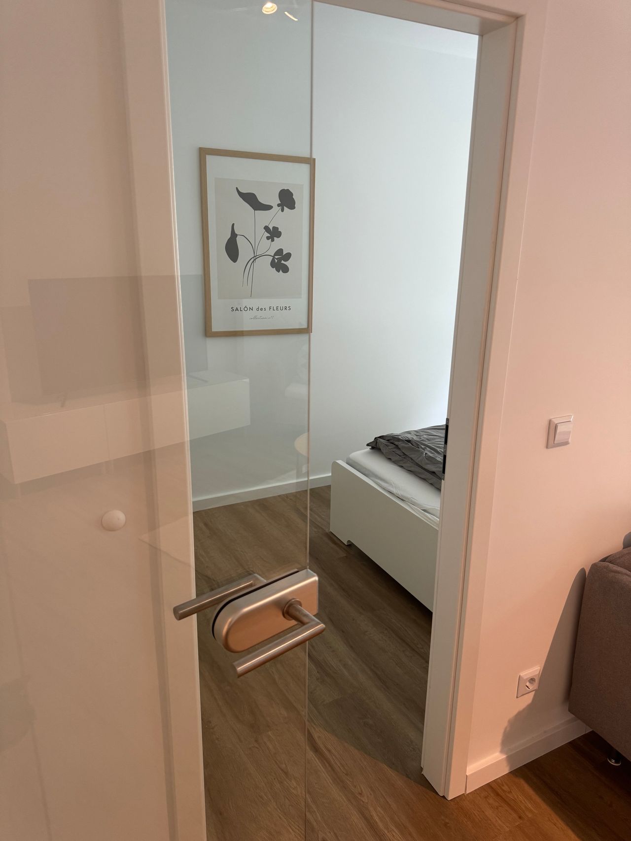 First occupancy after renovation: Stylish 2-room apartment in prime location Berlin-Schöneberg