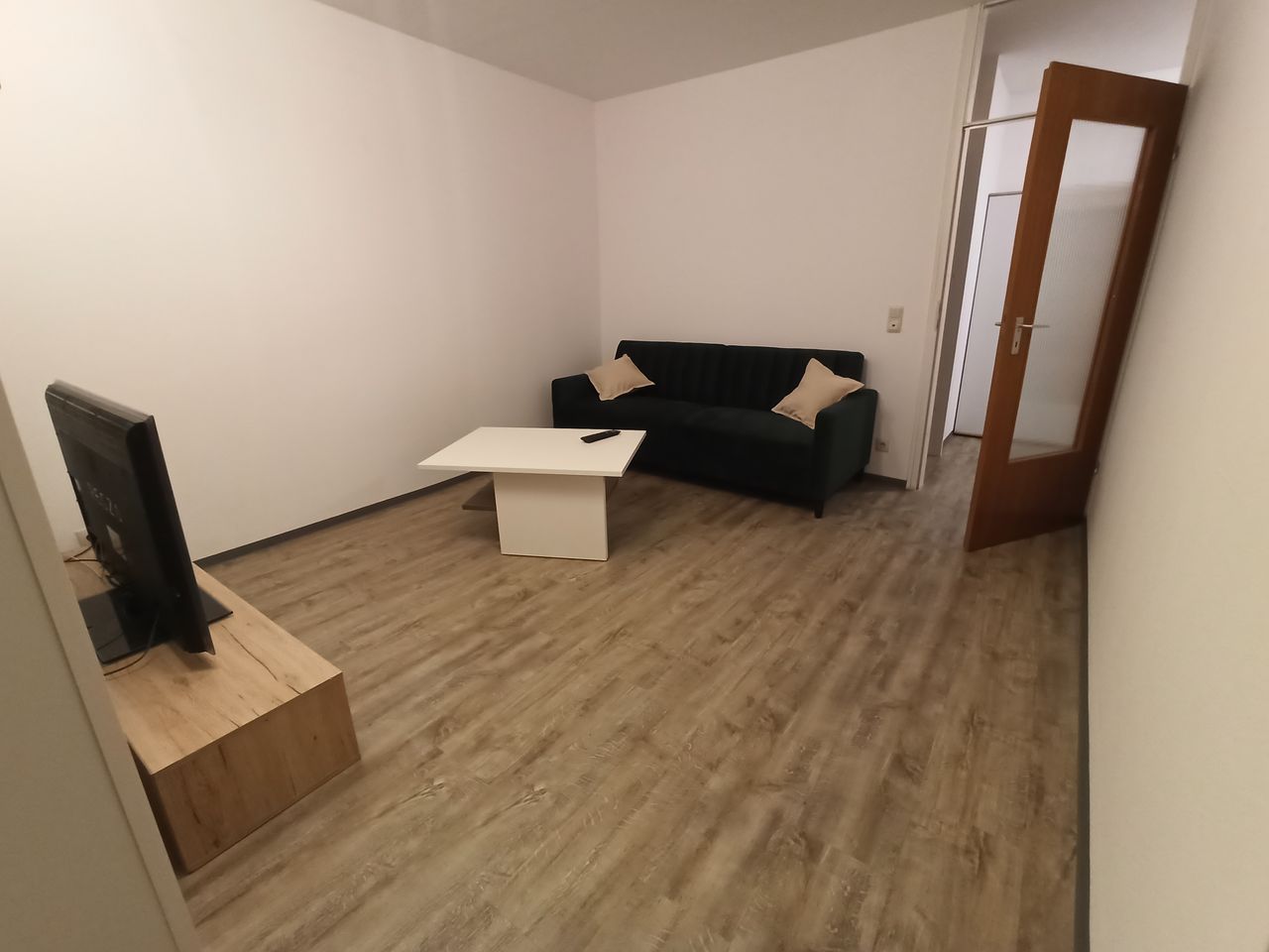 Furnished 2.5 room apartment in Erlangen with great view for rent