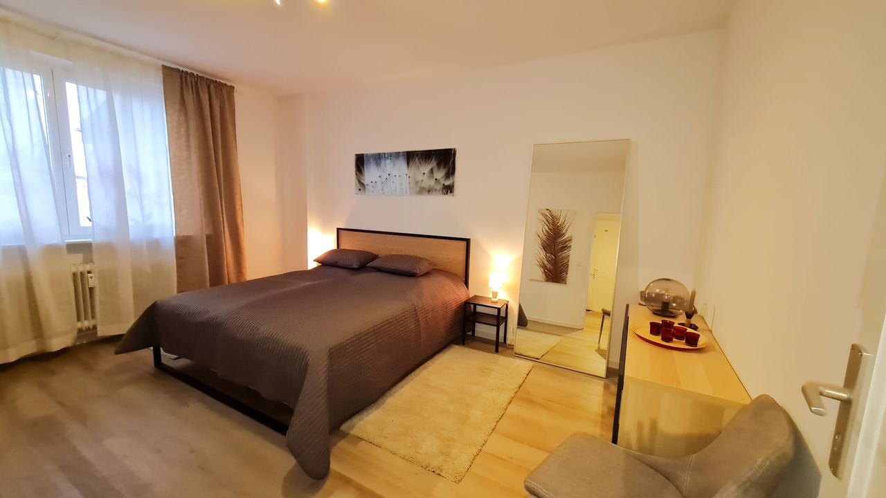 Furnished apartment 2 room apartment 61.48 sqm on the 2nd floor with balcony and bathtub in Berlin-Reinickendorf