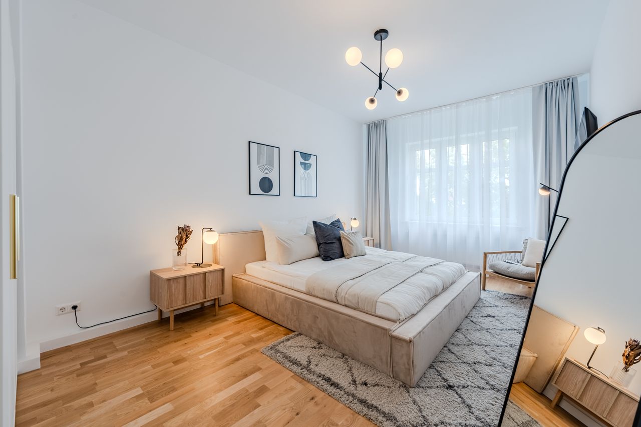 Modern comforts in vibrant Neukölln: Furnished apartment