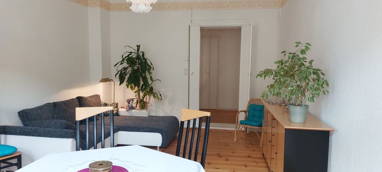 Charming flat in an historical building near Charlottenburg Castle Park