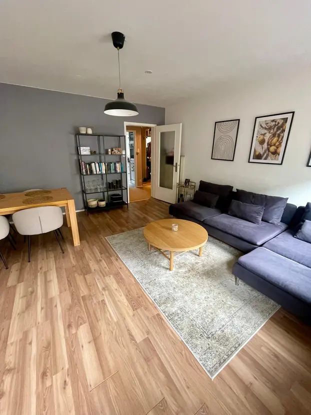 Stylish furnished apartment in Hasenbergstraße, Stuttgart - Central and comfortable!