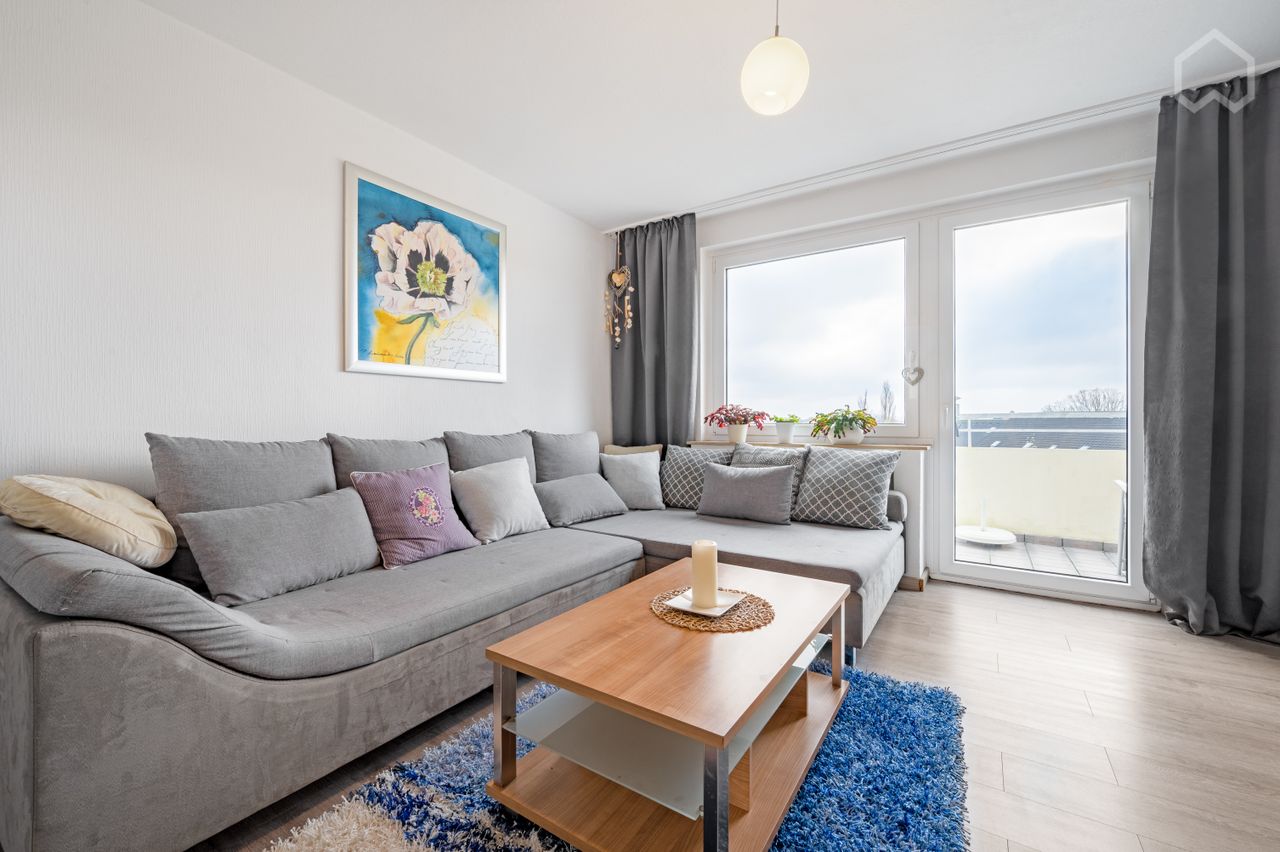 Beautiful bright apartment with balcony centrally located in Essen