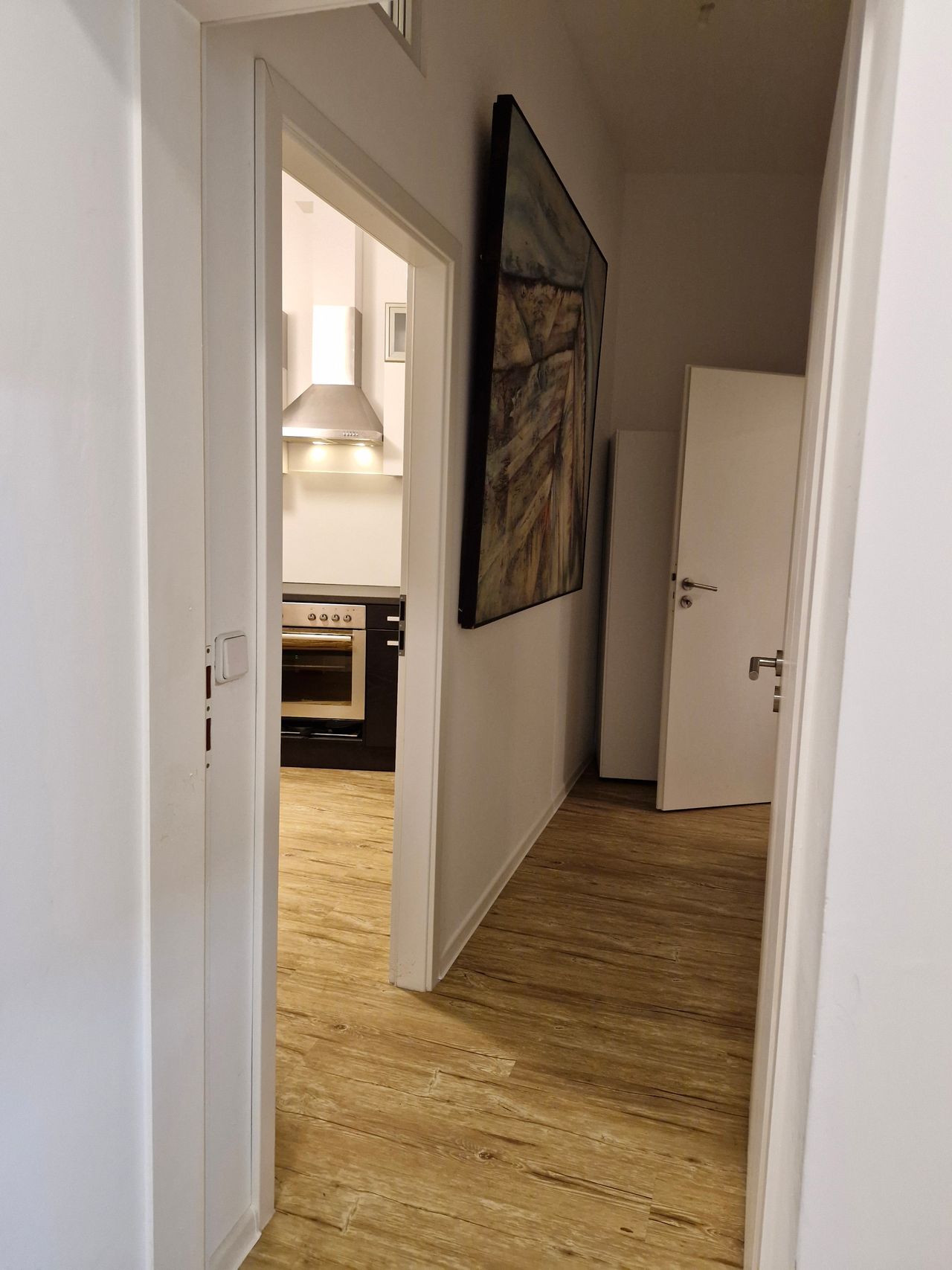 Renovated 1,5 room apartment close to the main station