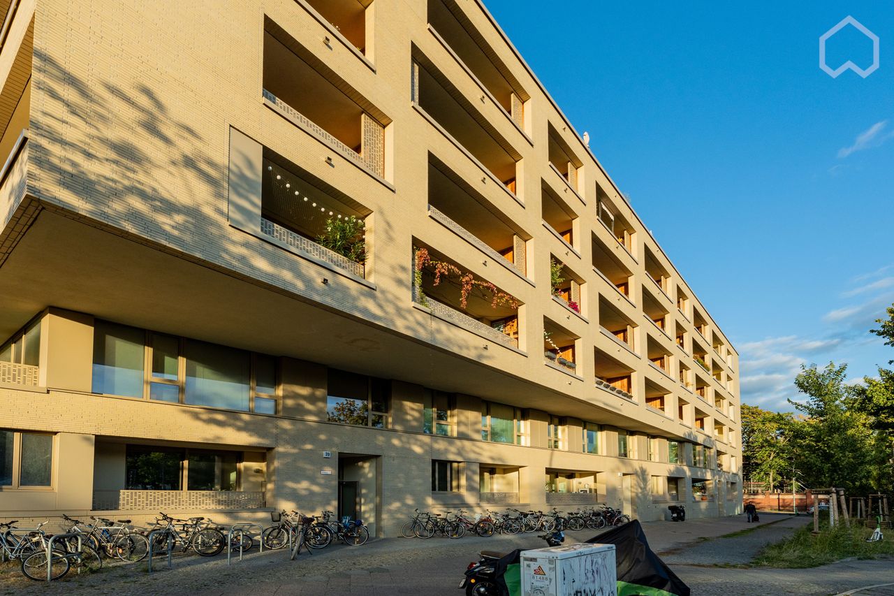 Modern, beautiful studio in Kreuzberg, Bergmannkiez