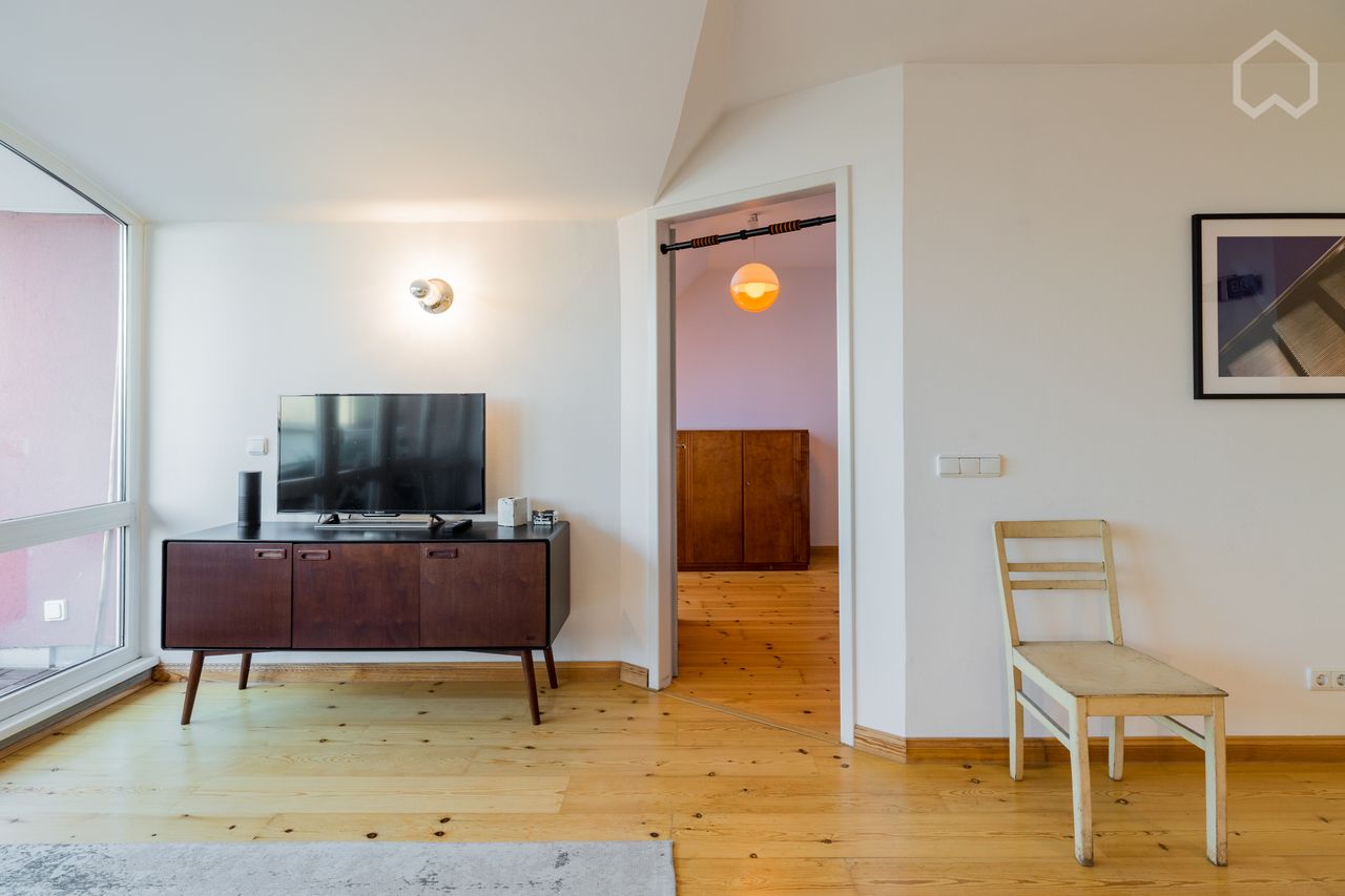Quiet loft apartment with view over Berlin (Prenzlauer Berg)