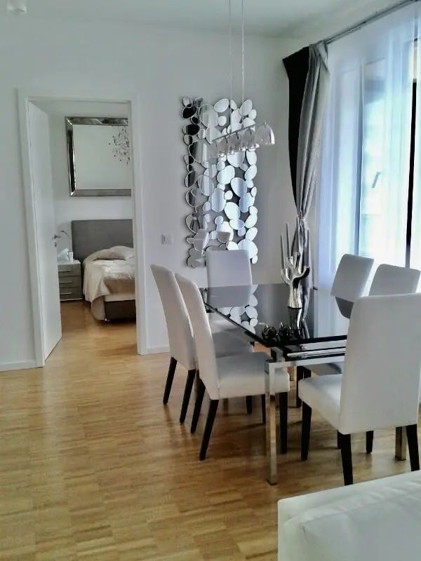 Fashionable, modern apartment in City Centre