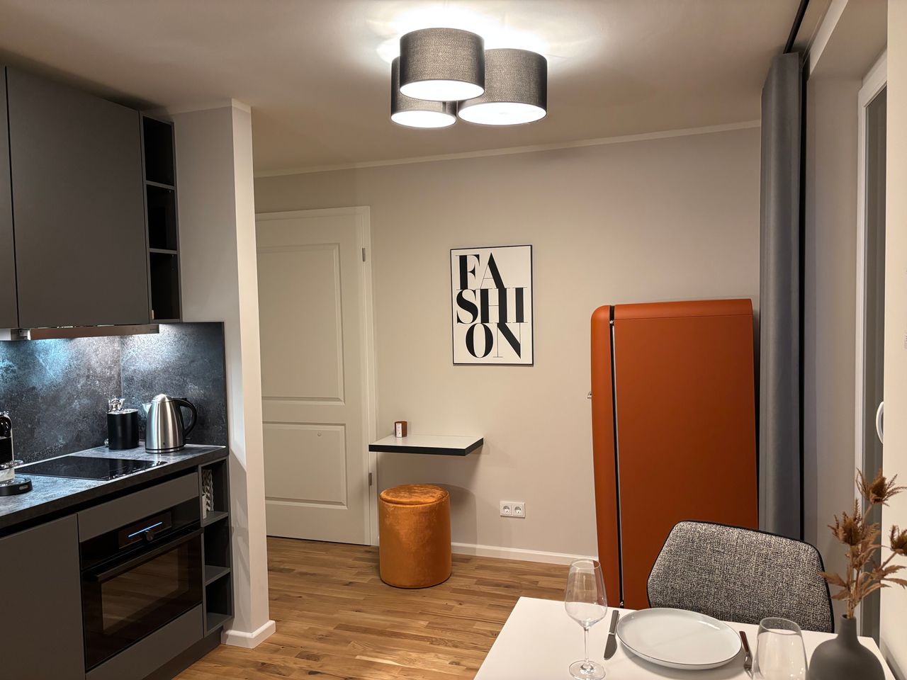 Chic One-Bedroom Apartment with Designer Kitchen and Smart Layout in Potsdam