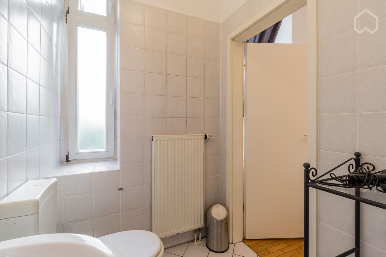 Great apartment with small terrace in perfect location in Prenzlauer Berg