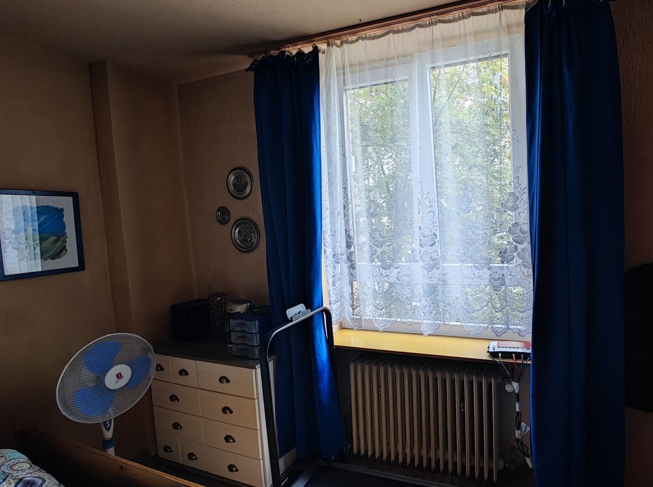 Cozy and charming 2-room apartment in Cologne-Ehrenfeld for temporary rent (01.11.24 - 30.04.25)