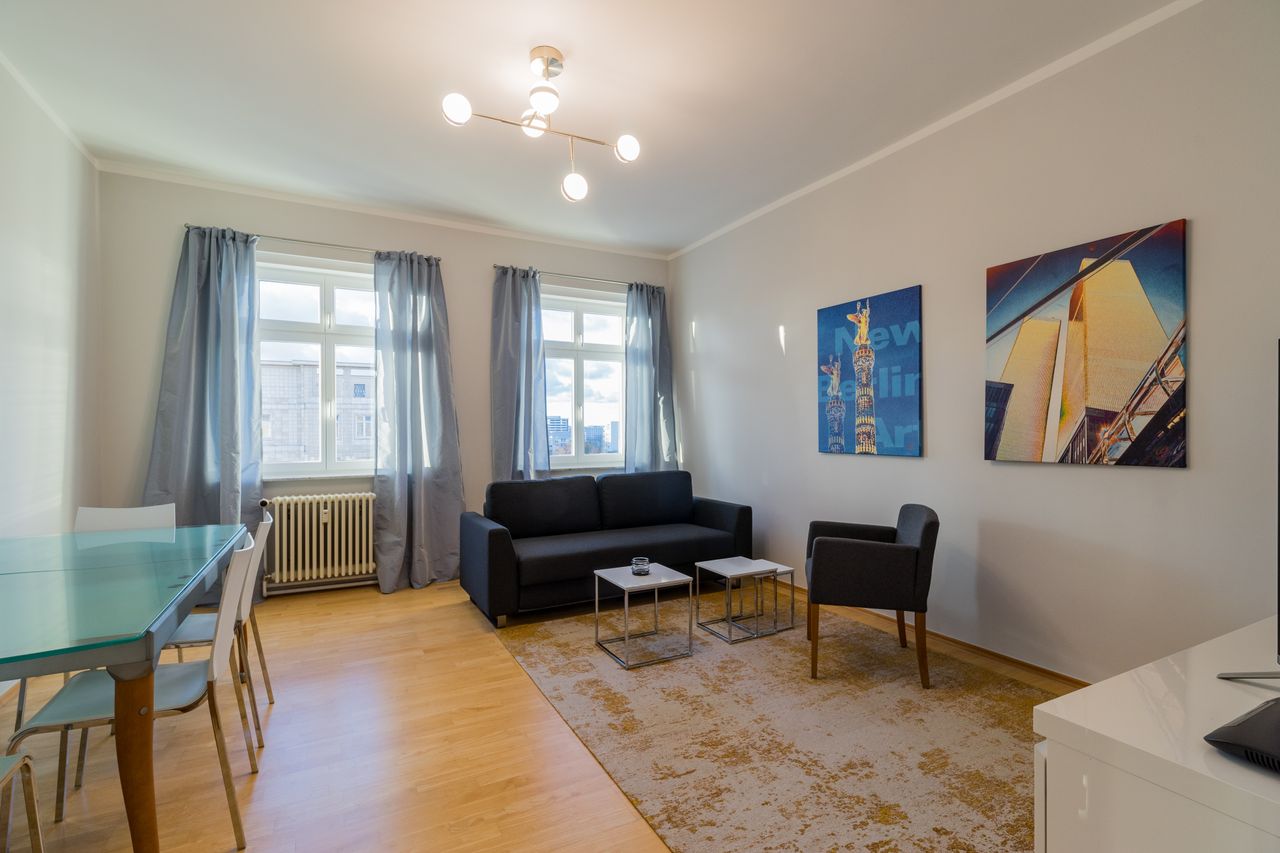 Spacious and modern furnished apartment in the heart of Friedrichshain