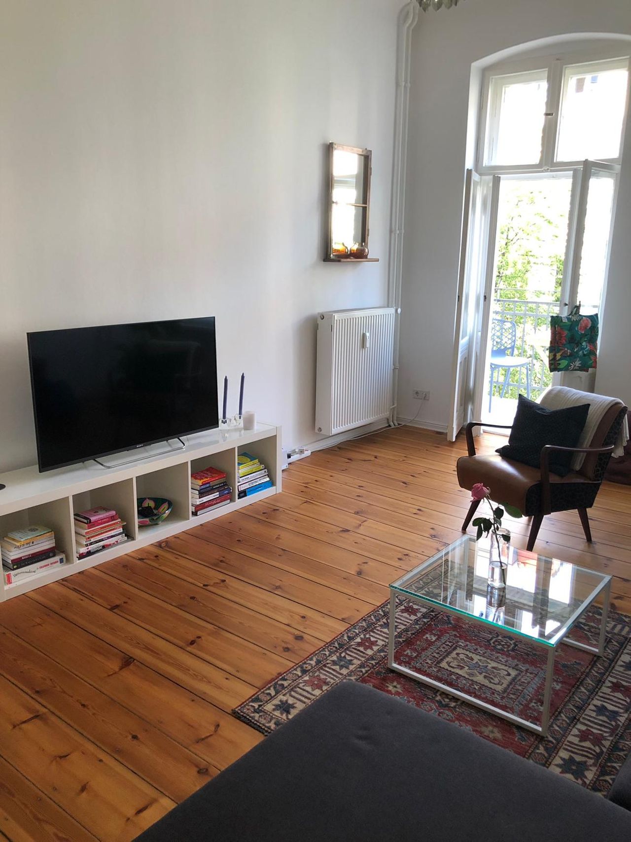 Charming 2,5 Room Designer Apartment in Beautiful Prenzlauer Berg with a Balcony