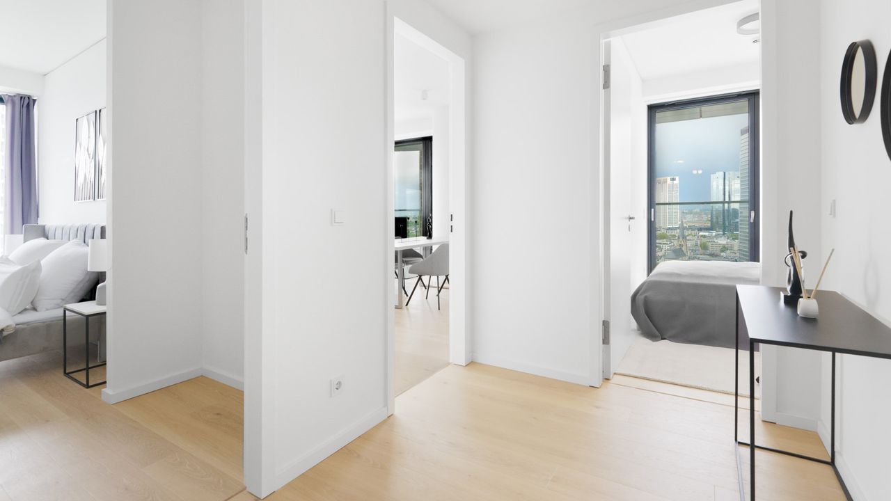 Luxury 2-bedroom apartment in Grand Tower - city Centre Frankfurt