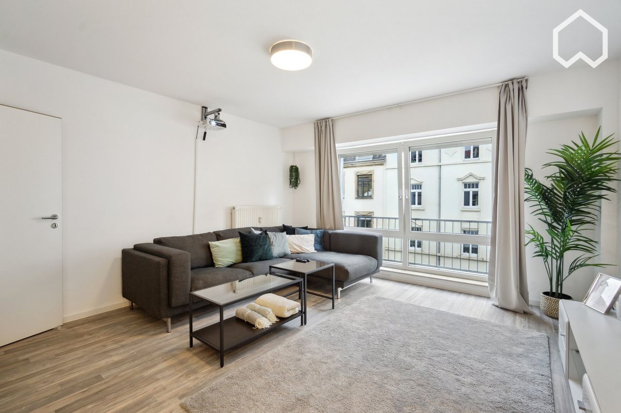 Modern apartment with Netflix & home cinema in Dresden