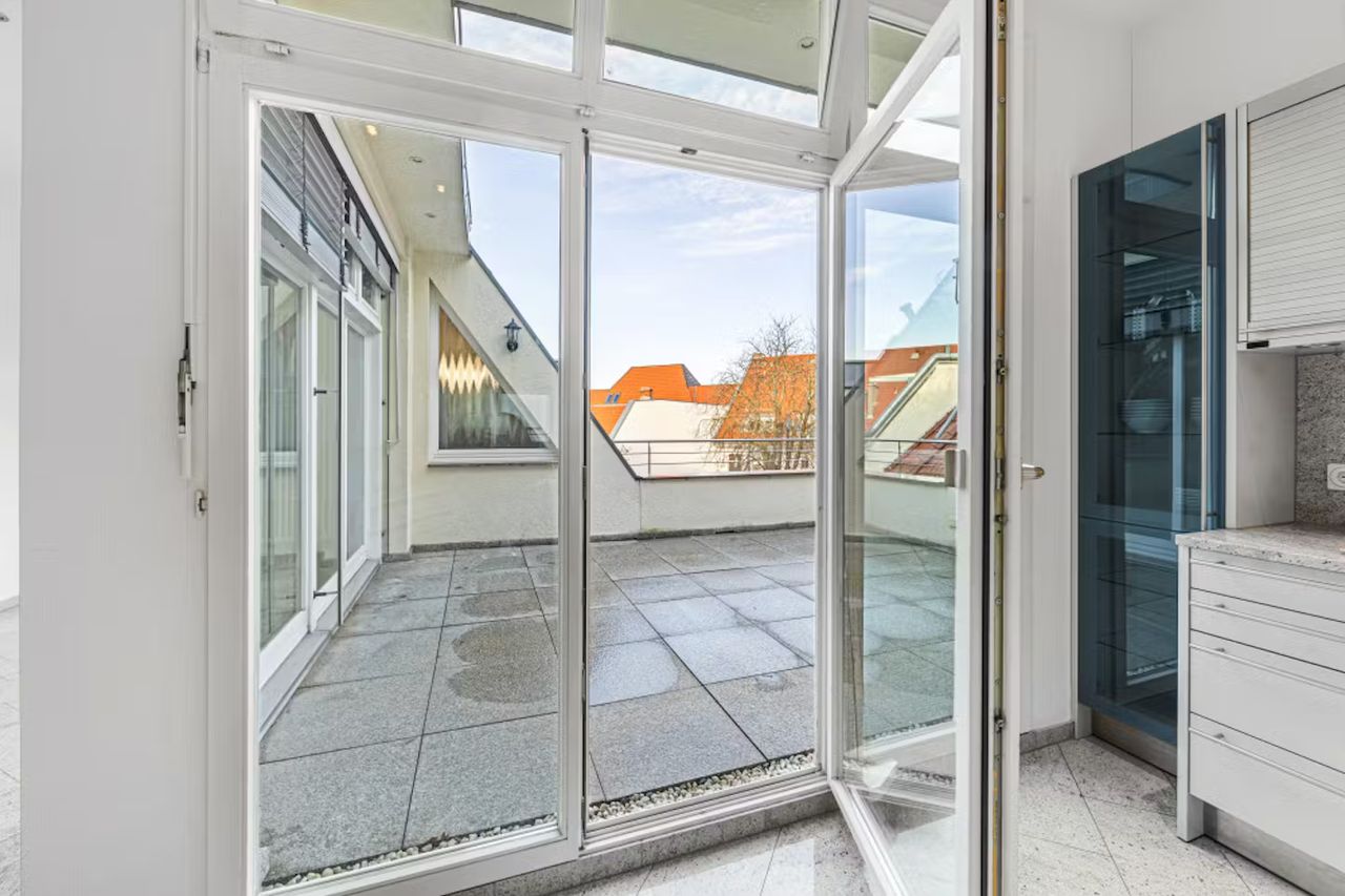 Lovely cozy room in Heerstraße with balcony in Berlin