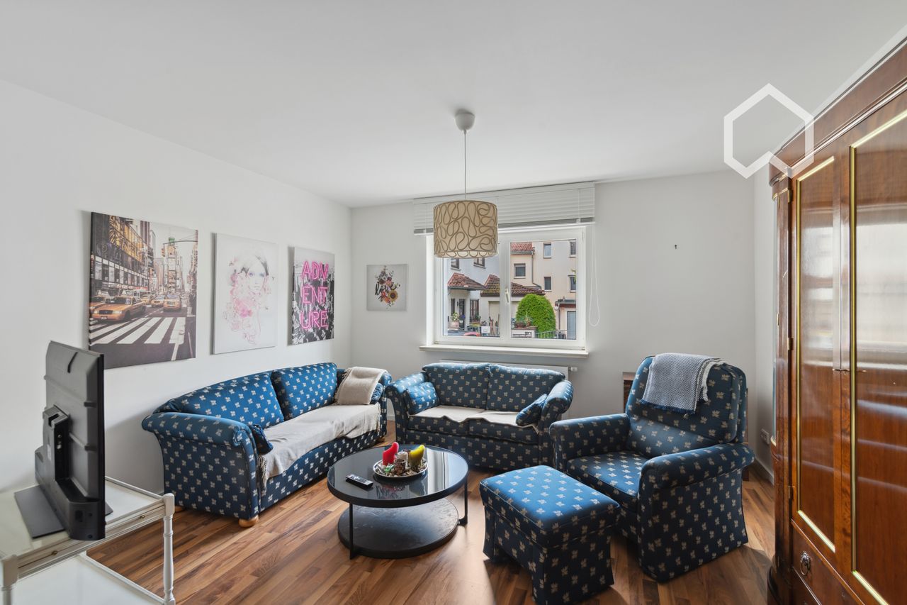 Close to the city, ECB & forest: Freshly renovated 3-room apartment (ground floor) in Frankfurt/Main-Oberrad