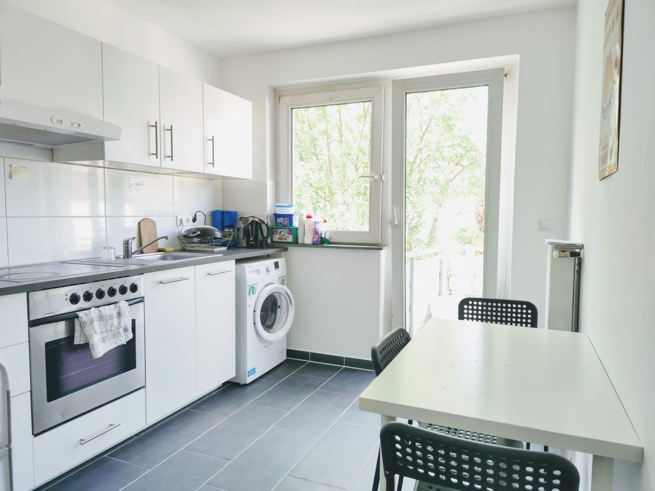 Cozy room in a student flatshare