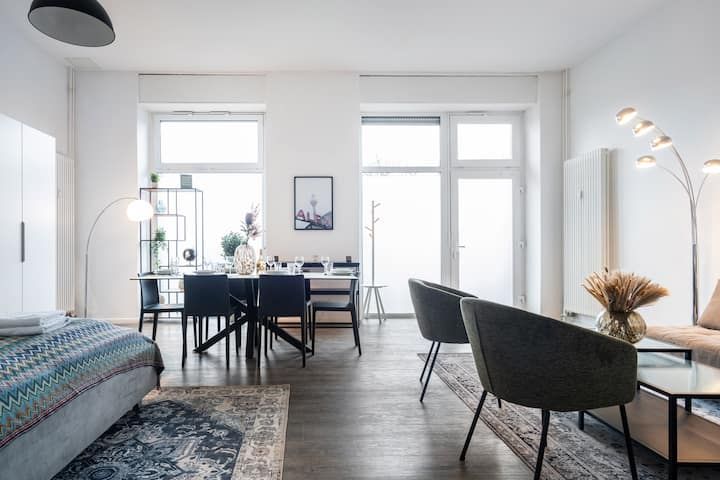 Beautiful flat in Prenzlauer Berg