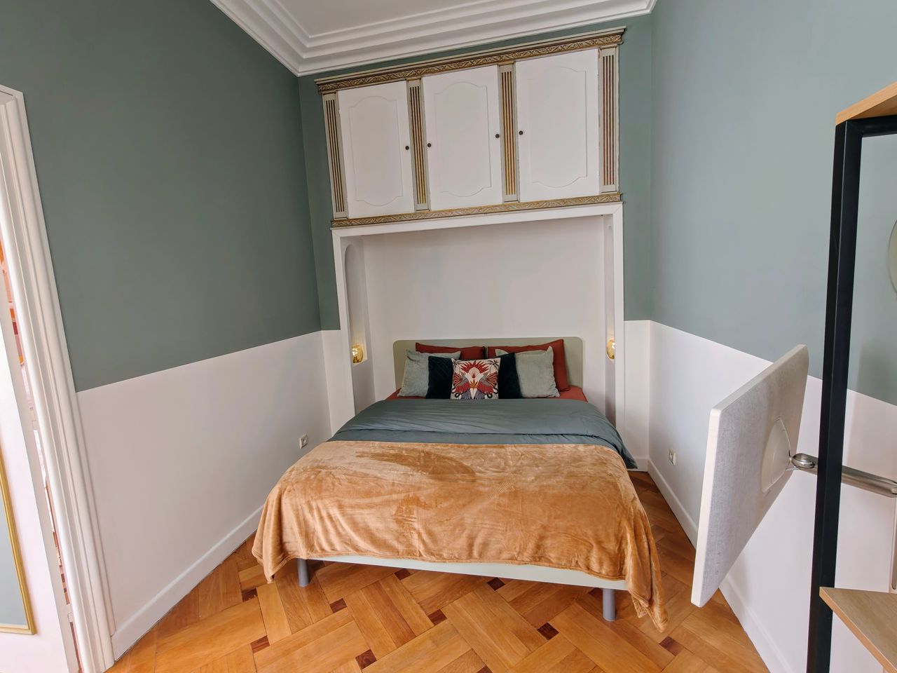 New Spacious flat up to 6 persons - air conditioning - close promenade.