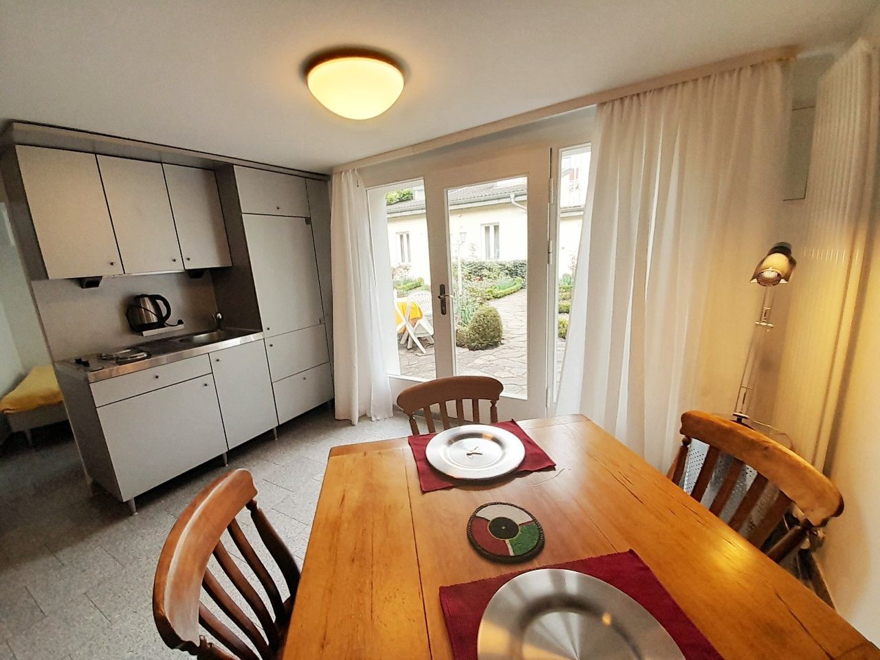 Beautiful and quiet apartment in Köln-Lindenthal