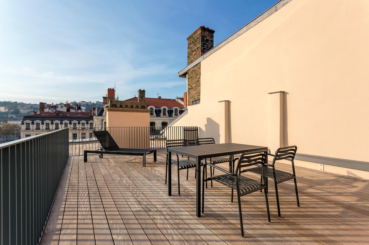 Bellecour – Furnished apartment with terrace – Lyon center