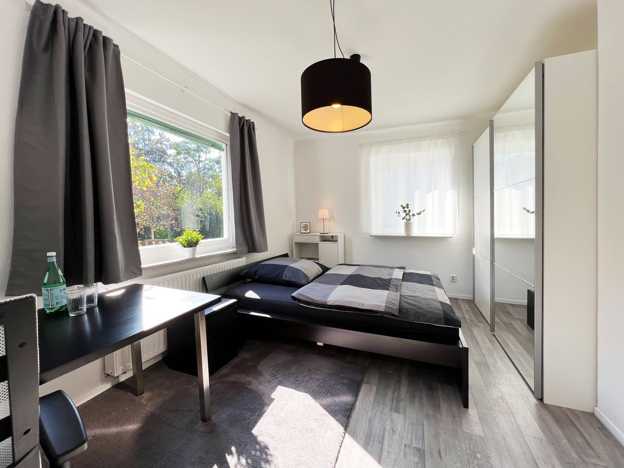 3 rooms | S-Bahn 500 m | Quiet+Central | terrace  | Patch Barracks