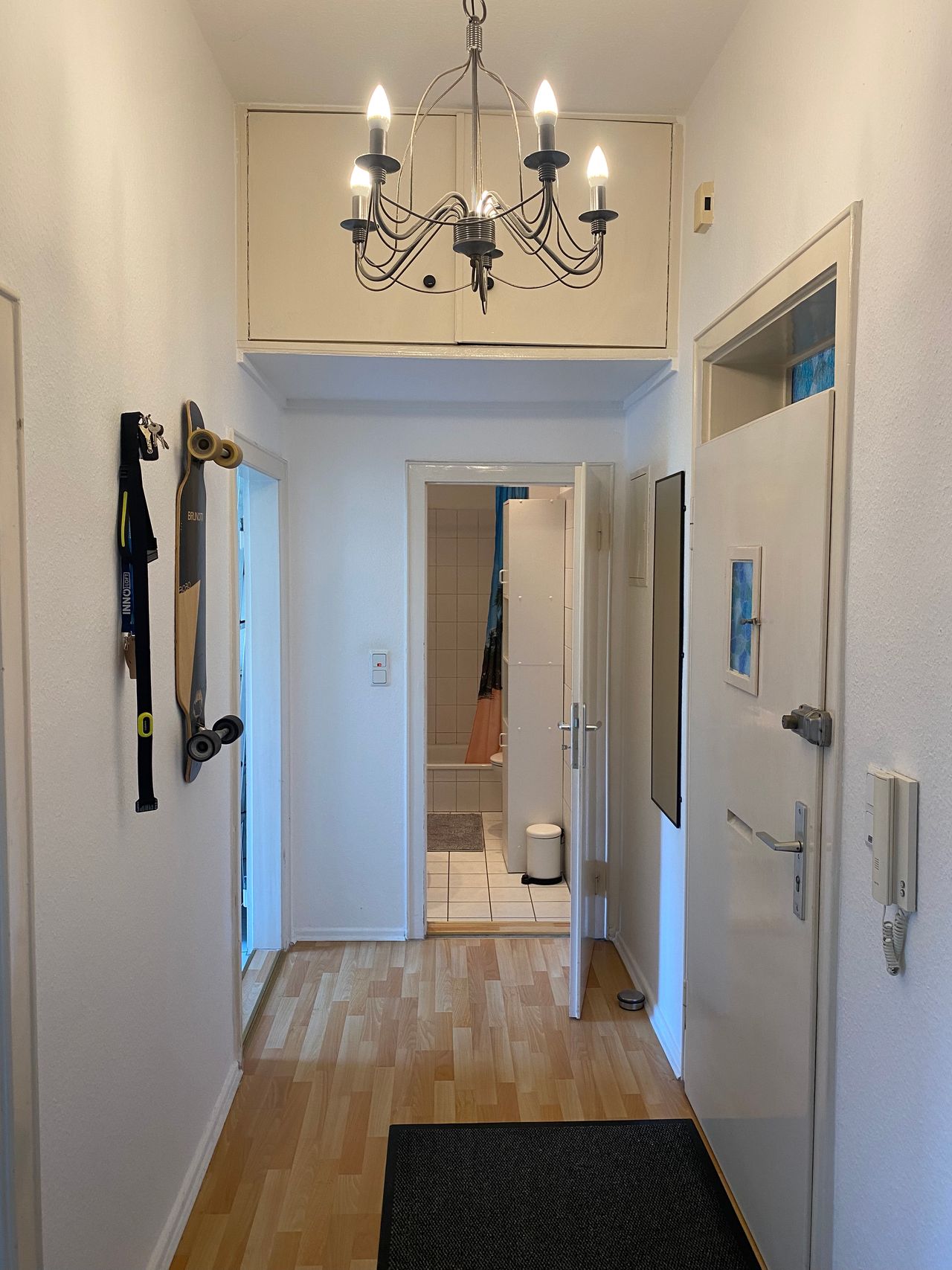 Bright 2-Room Apartment in the Heart of Südstadt (Perfect for Home Office)