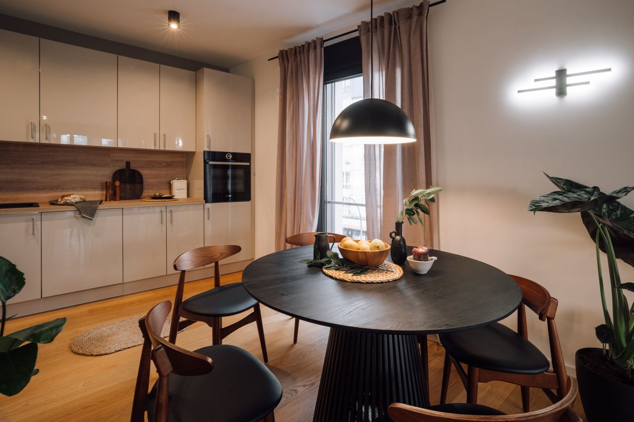 IKELA- 2 bedroom  apartment with terrace in Tiergarten