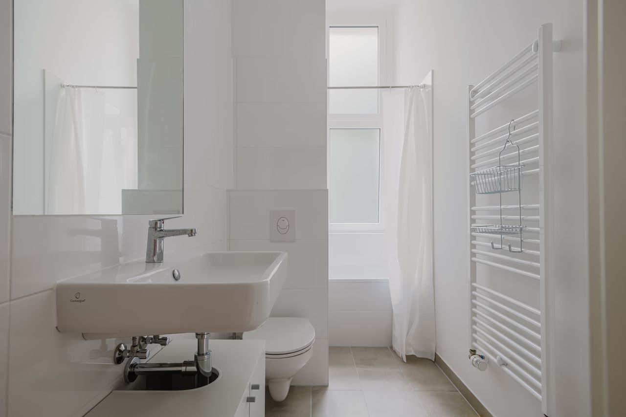 Hip Charlottenburg 1BR w/ Laundry, Fully Furnished