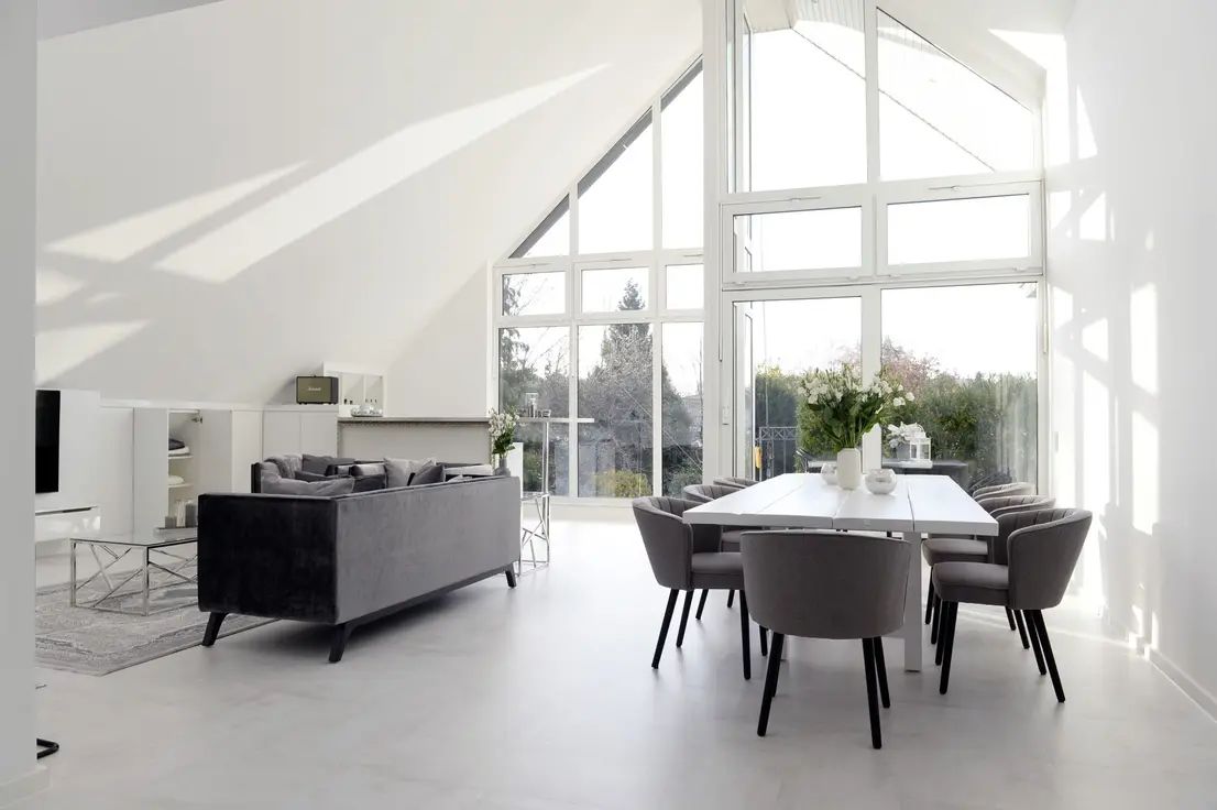 WHITE-LOFT in the west of Cologne, approx. 185 m2