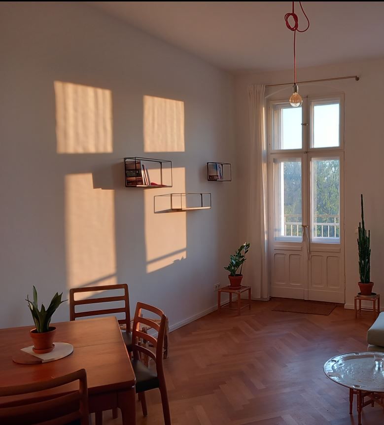 Amazing suite with balcony overlooking park and canal, Kreuzberg