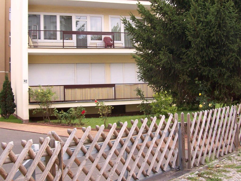 quiet apartment with sunny balcony near to TU Berlin, Spree river and Charlottenburg Castle